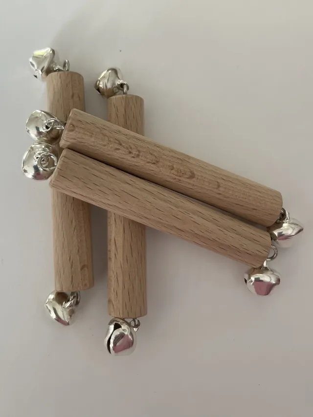 The Dida Montessori sonaglio campanelli legno argento