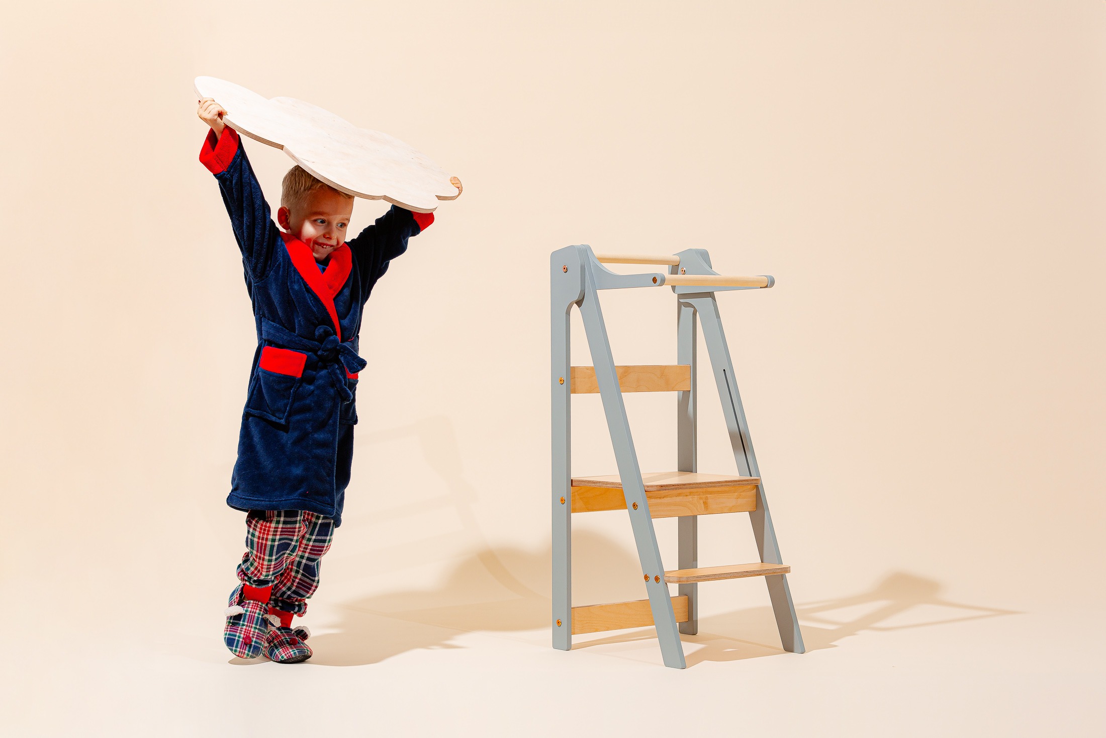Torre di apprendimento Montessori pieghevole legno grigio
