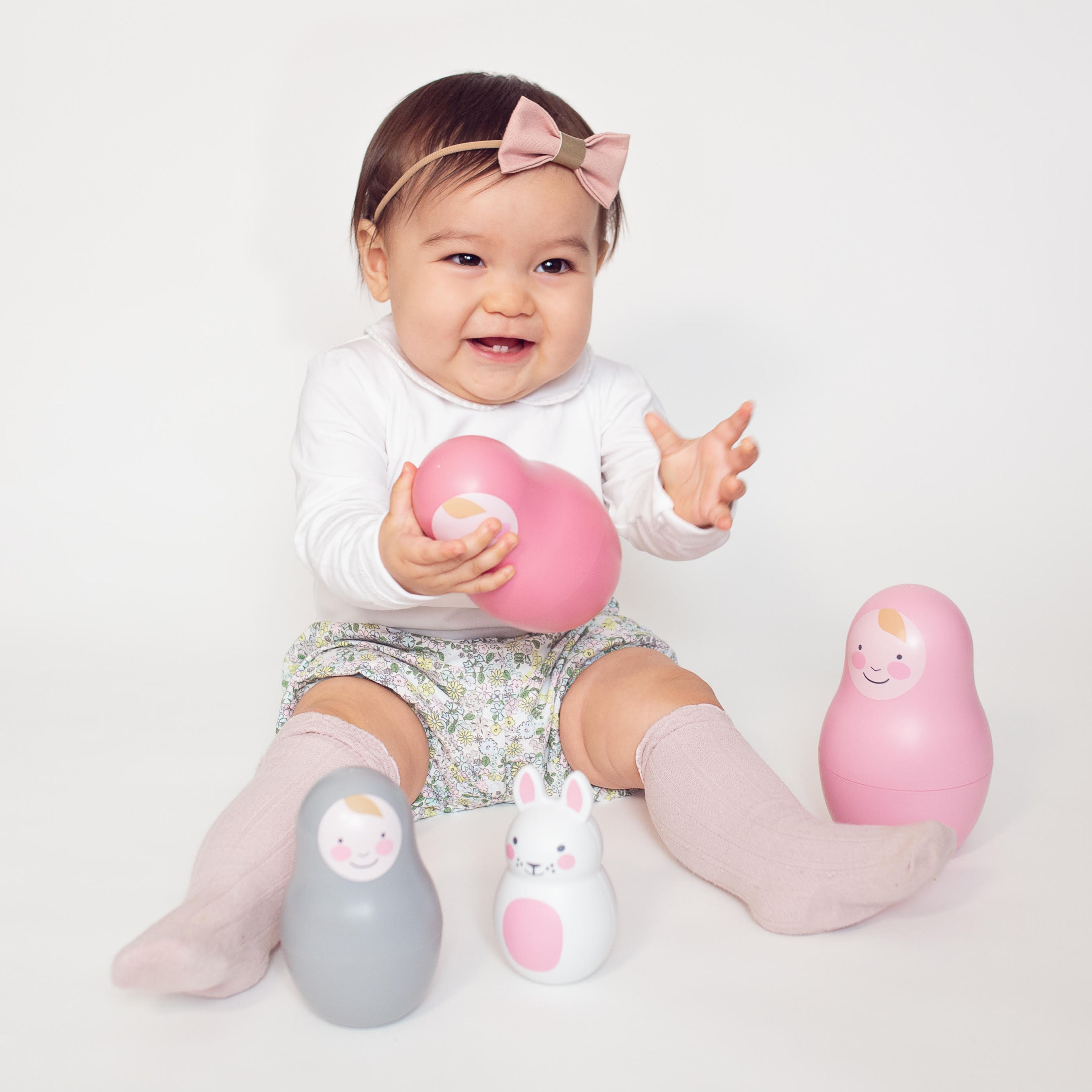 Rosa & Bo Nesting Babies Bambole Impilabili Rosa Pastello con Sonaglio