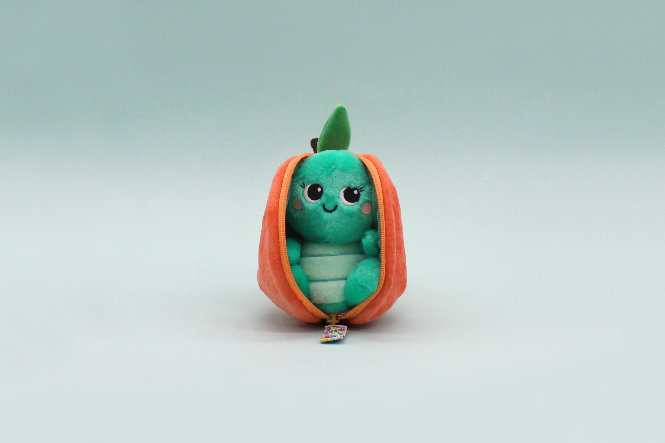 Les Déglingos Flipetz Corvet peluche tartaruga pesca reversibile
