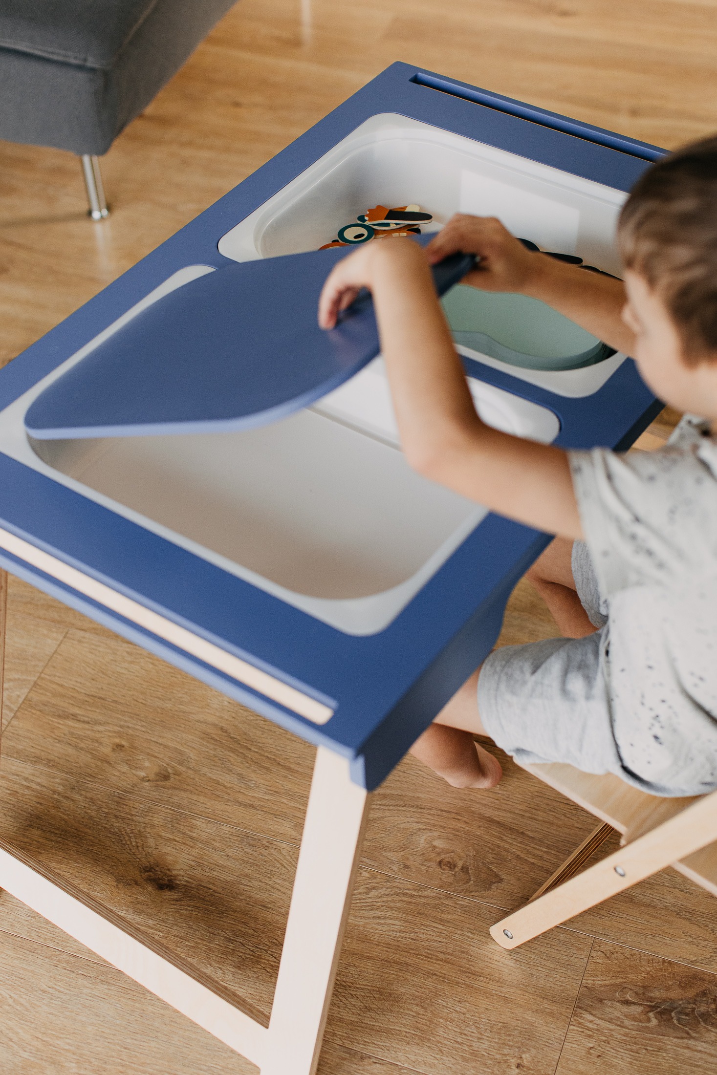 The Dida tavolo sensoriale legno 2 vaschette blu 18 mesi+