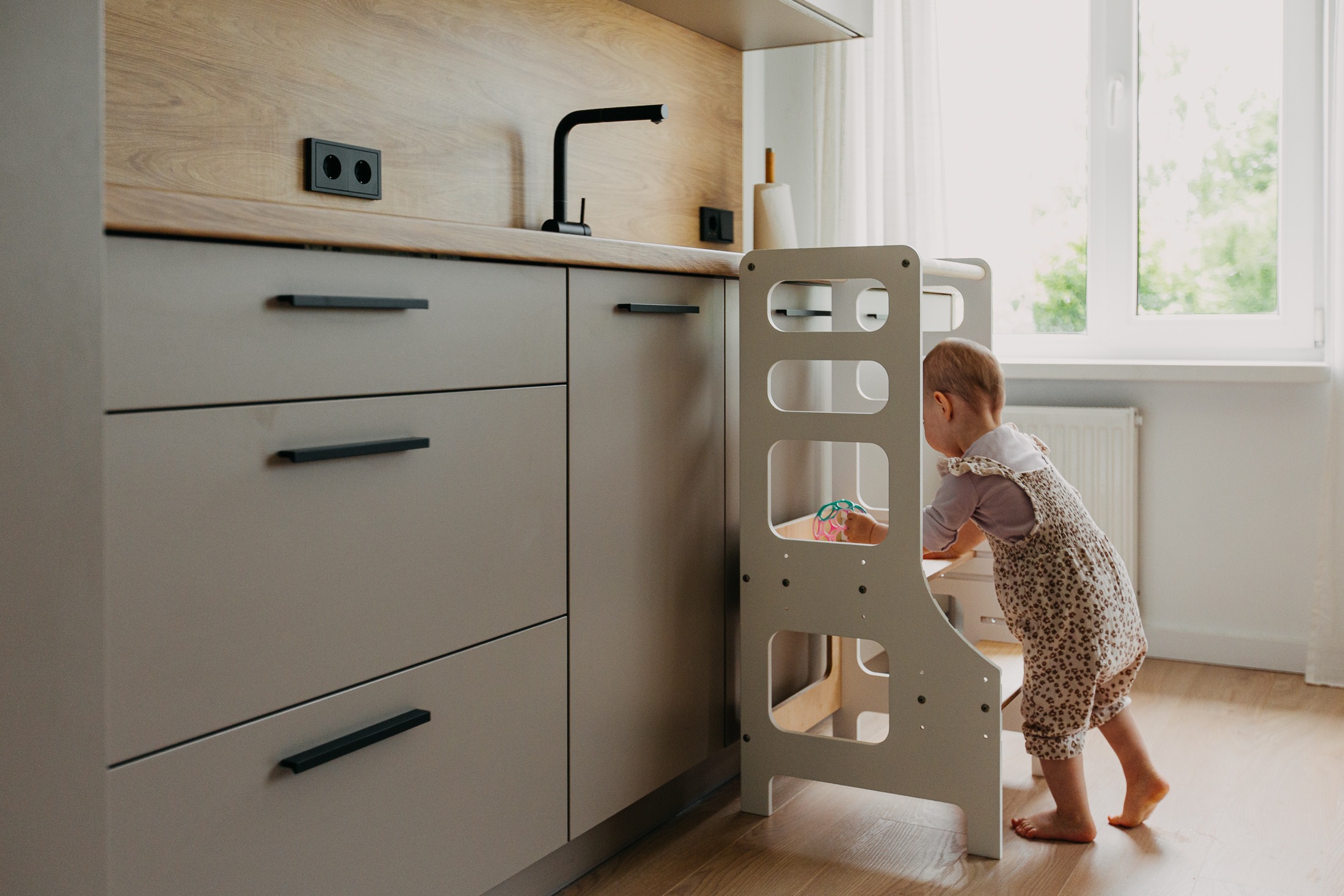 The Dida torre apprendimento Montessori bianca regolabile