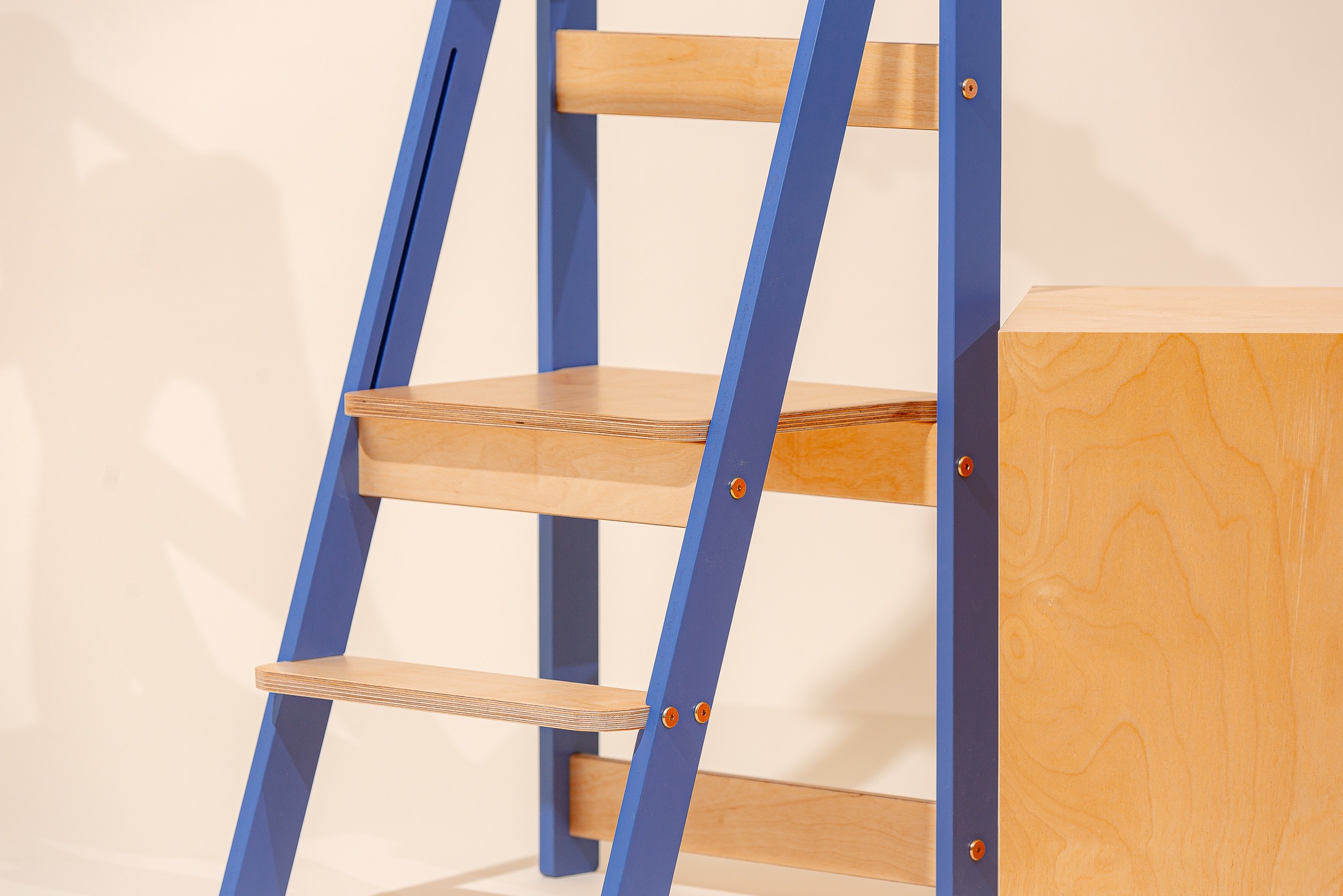 The Dida Torre Apprendimento Montessori Pieghevole Blu Legno