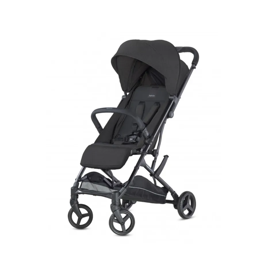 Inglesina Sketch passeggino leggero Total Black fino 17 kg