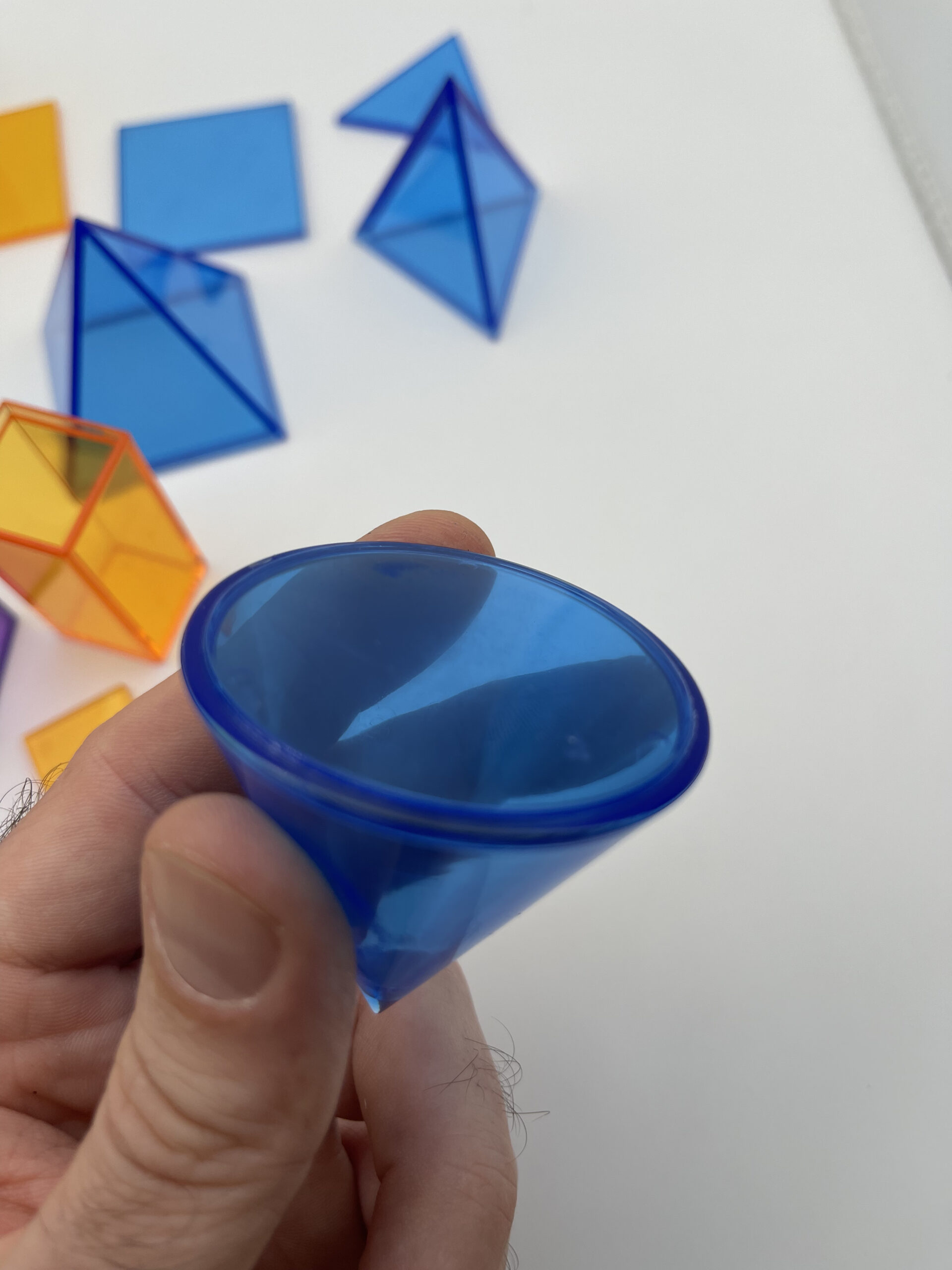 Set 12 solidi geometrici traslucidi bambini