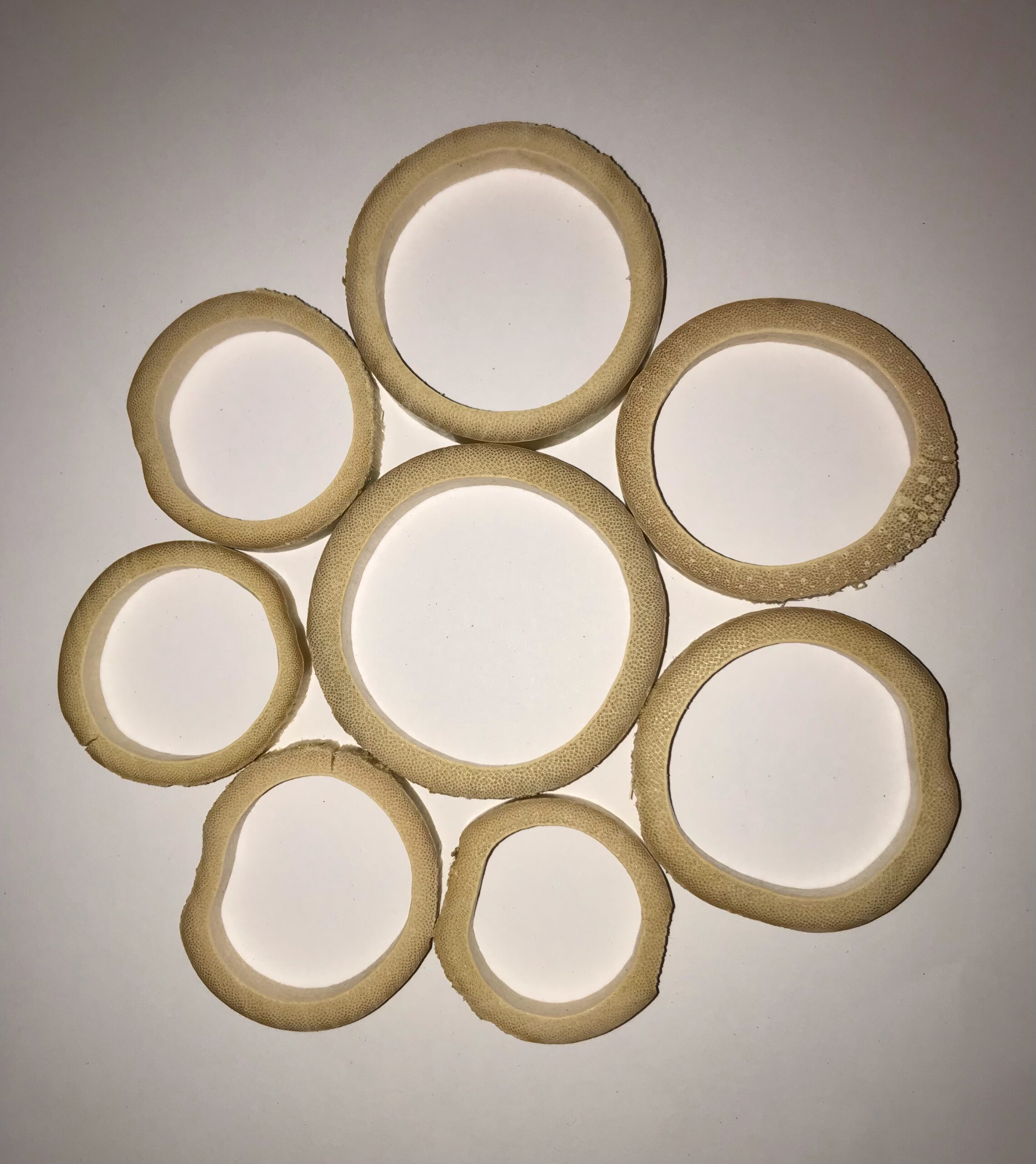 The Dida anelli in bambù naturale gioco 5 pezzi