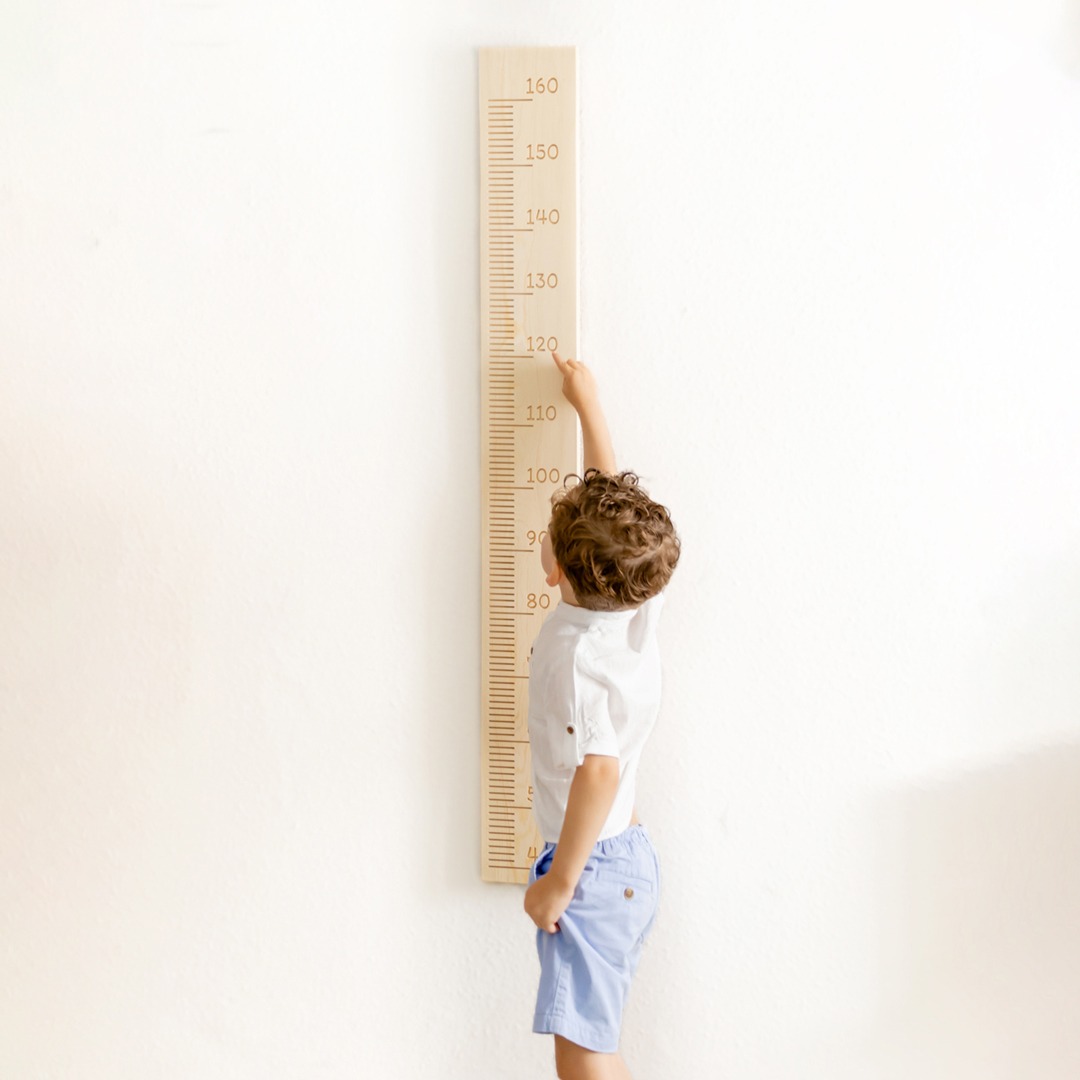 The Dida misuratore altezza bambini legno pino naturale