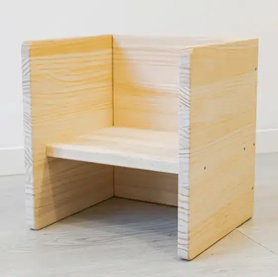 The Dida Montessori sedia cubo in legno 2 posizioni