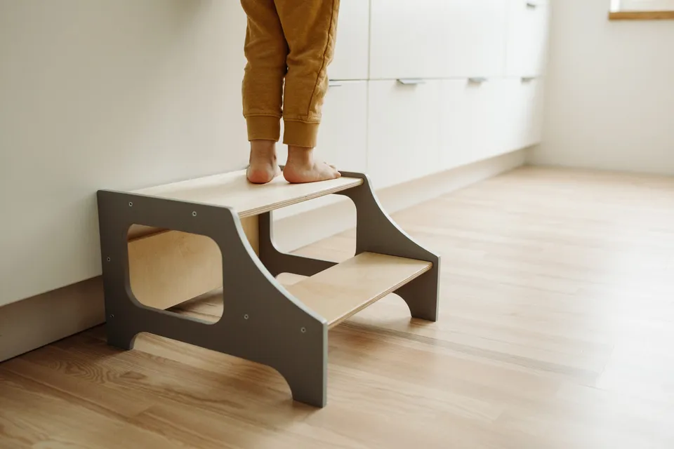 The Dida Scalino Montessori Legno Grigio Bambini