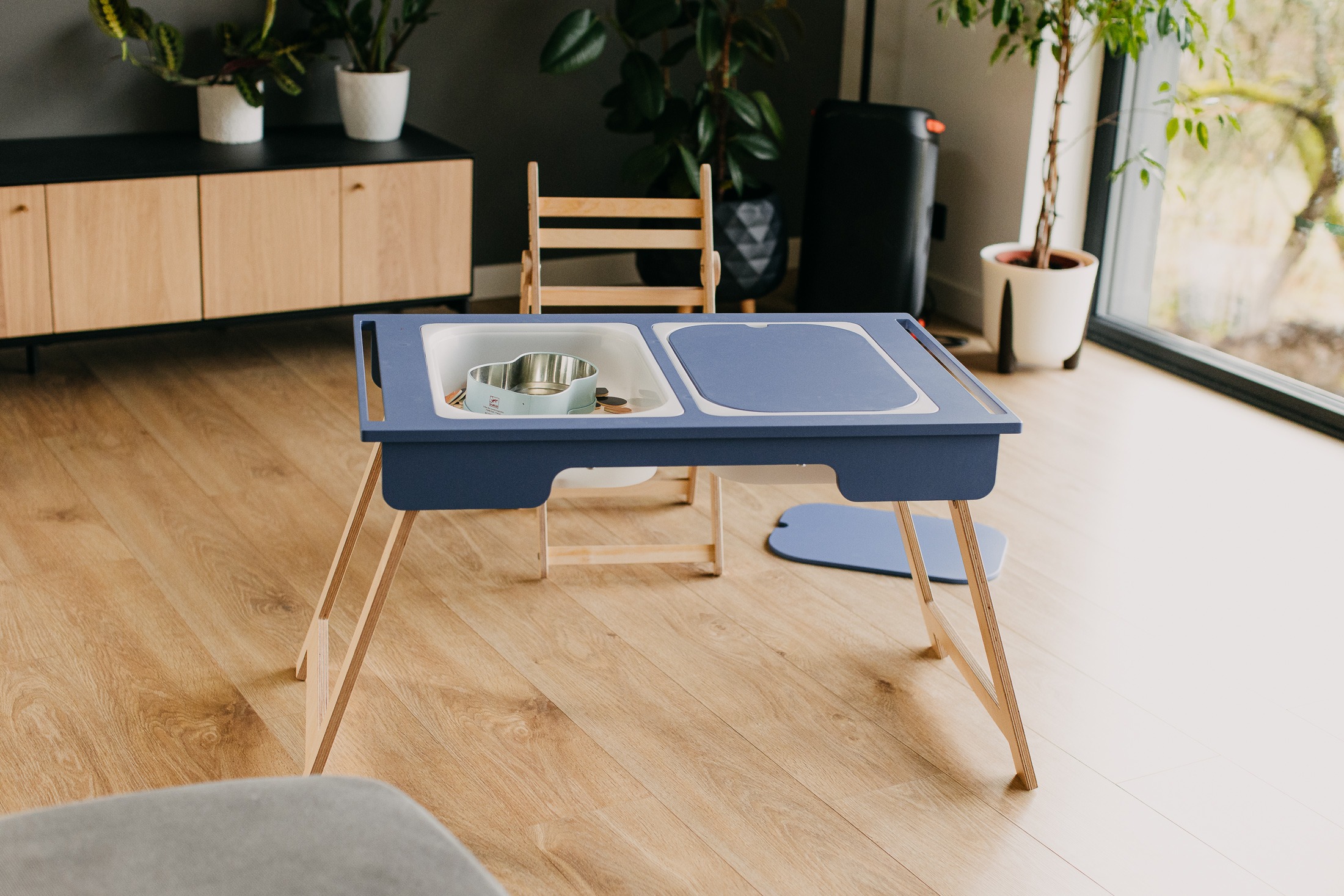 The Dida tavolo sensoriale legno 2 vaschette blu 18 mesi+