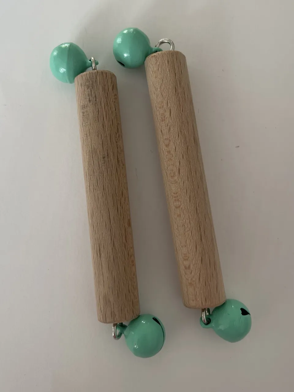 The Dida Sonaglio Montessori Legno Turchese Campanelli
