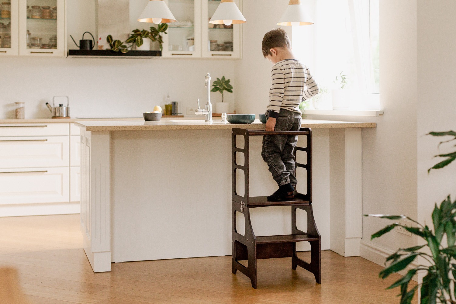 The Dida Montessori Torre Apprendimento Espresso Brown