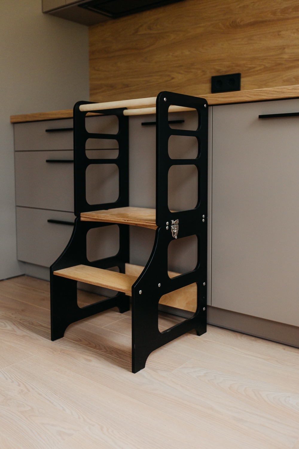 The Dida Montessori Torre Apprendimento legno convertibile