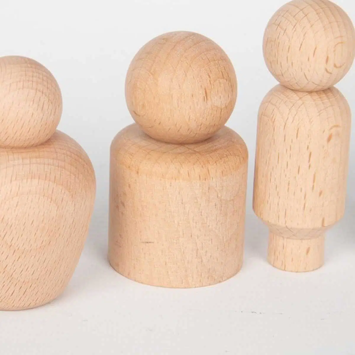 Waldorf personaggi legno 10 pezzi 8 cm gioco ruolo