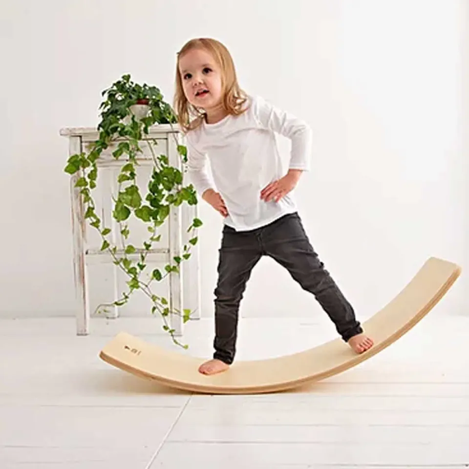 The Dida tavola curva grande equilibrio Montessori