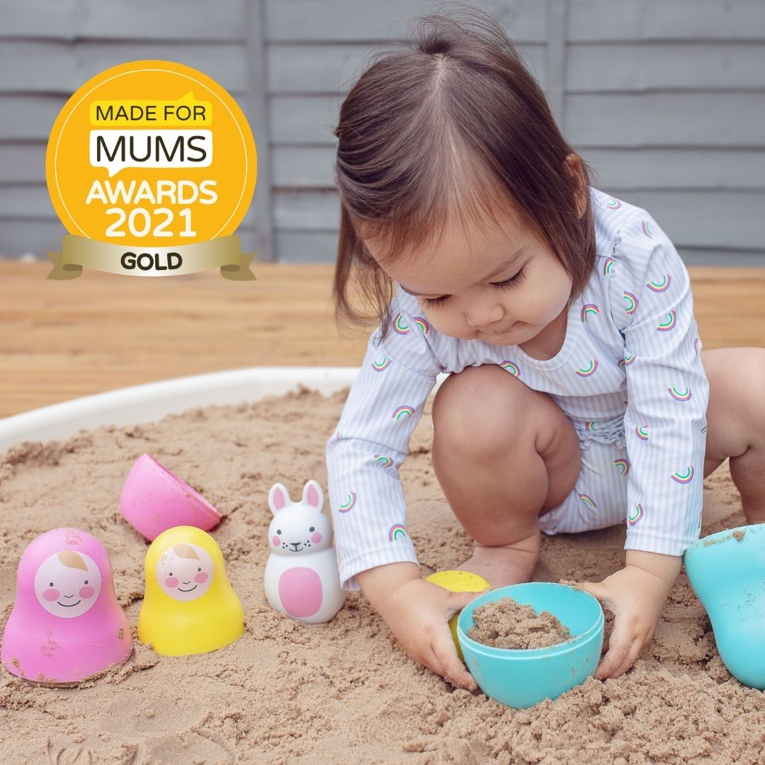 Rosa & Bo Nesting Babies Bambole Impilabili Rainbow con Sonaglio