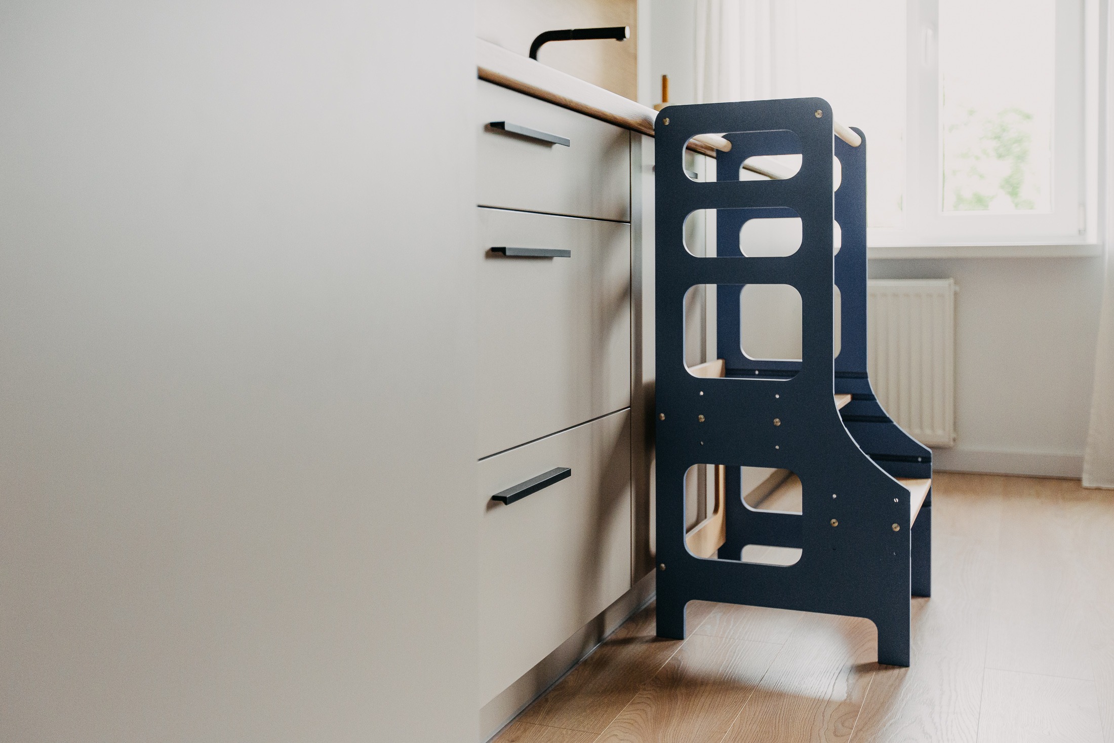 The Dida Montessori torre apprendimento blu regolabile