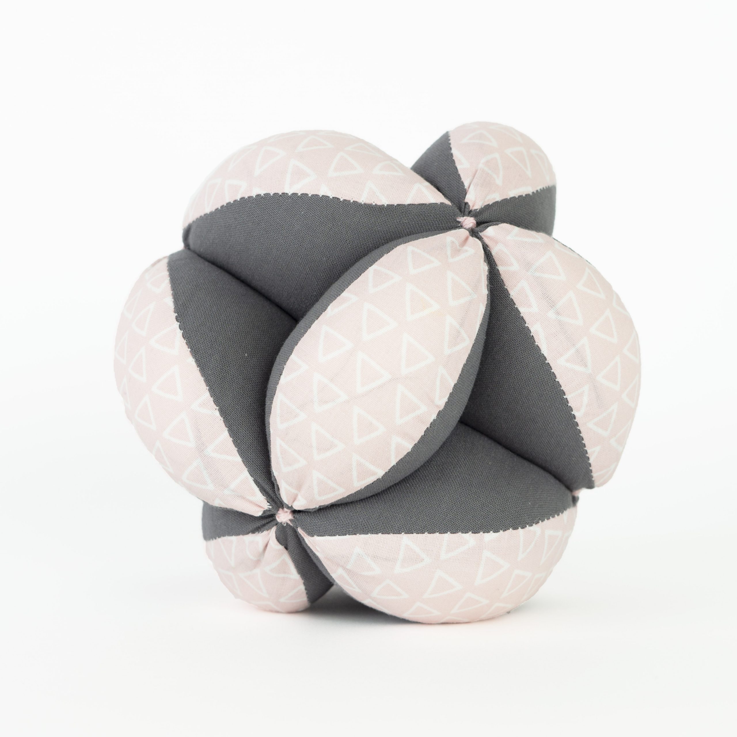 Palla Montessori sensoriale stoffa rosa grigio lavabile