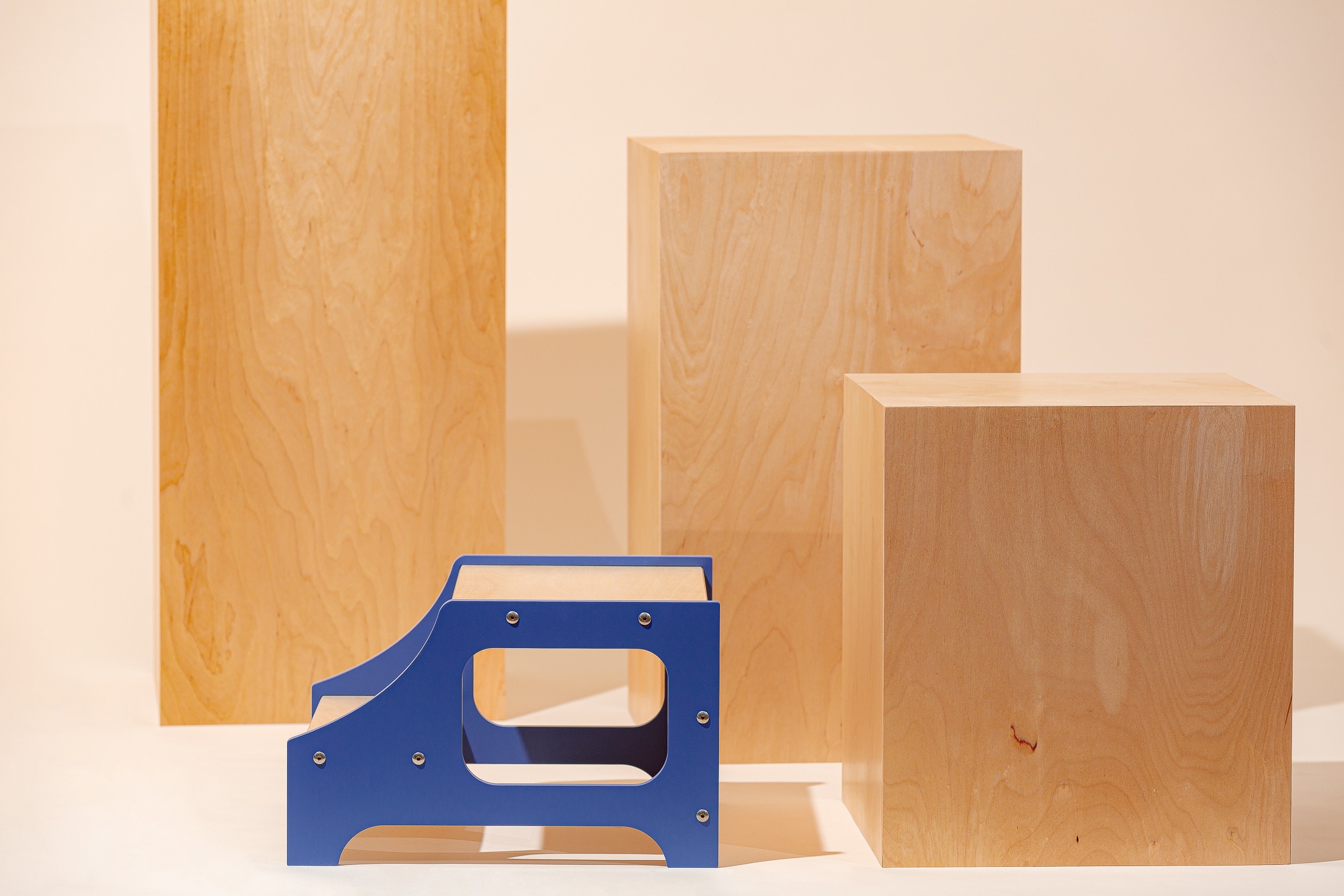 The Dida Sgabello Montessori Legno Blu per bambini