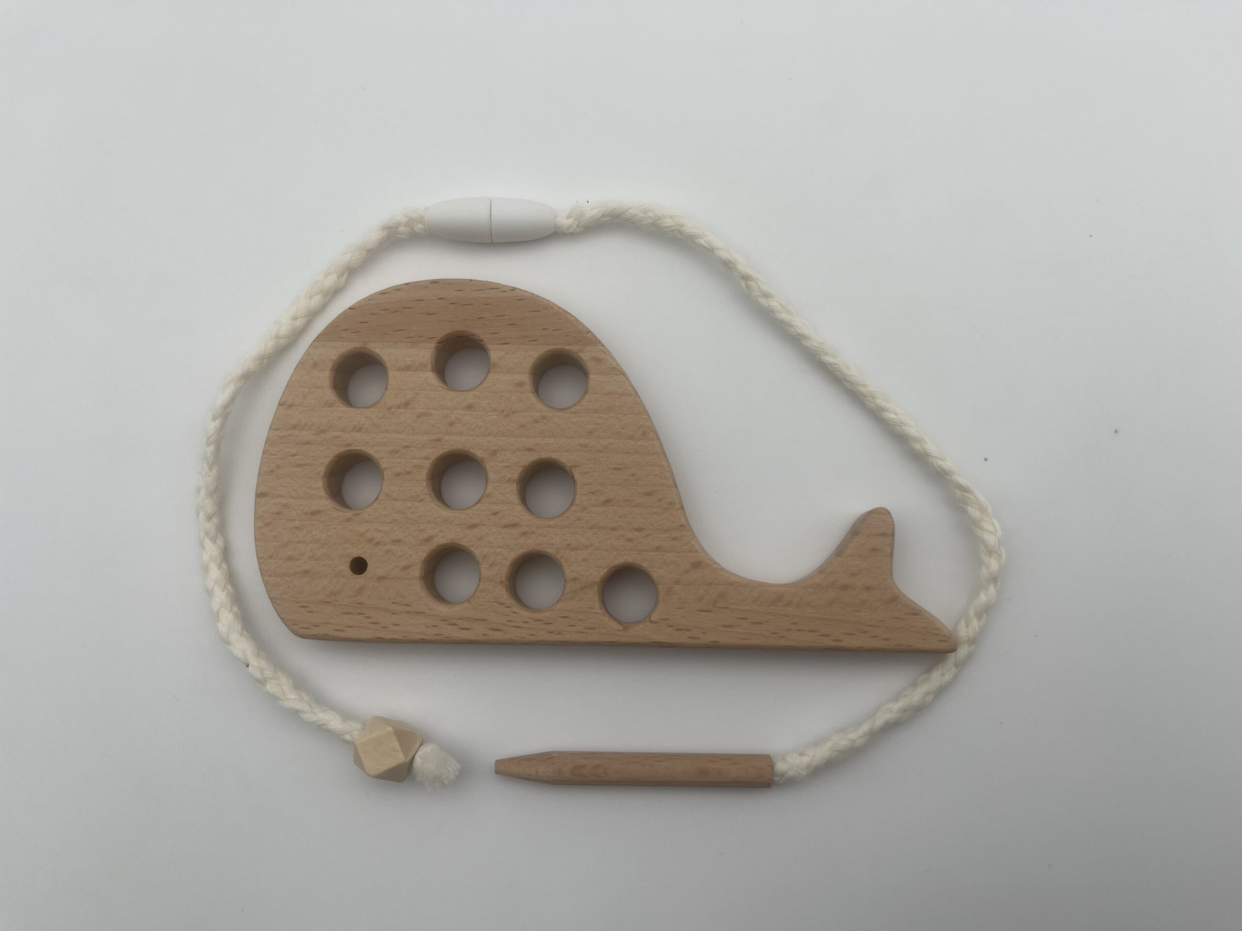 The Dida balena legno gioco infilatura con filo